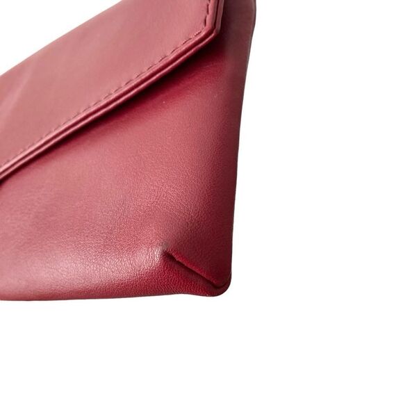 CH Carolina Herrera Red Leather Envelope Clutch - Picture 16 of 16